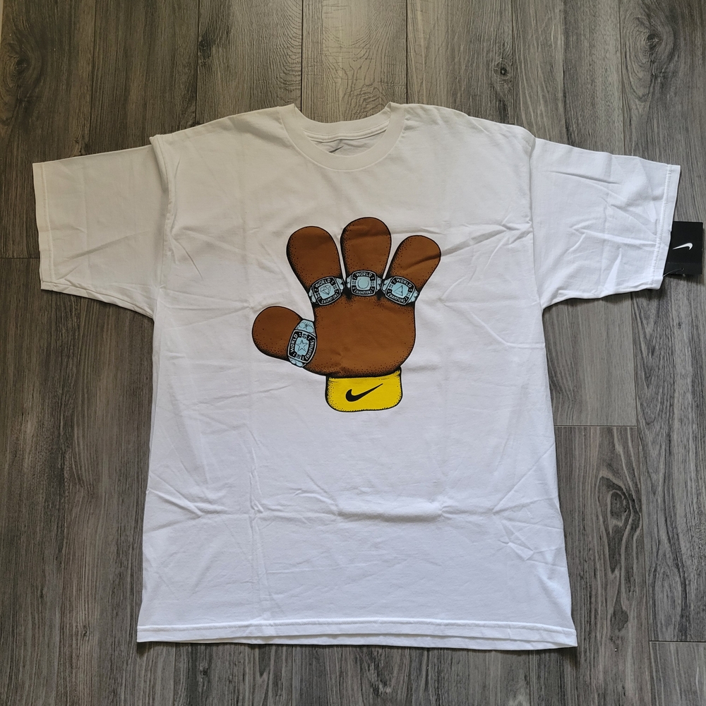 Nike White Tee Kobe Puppet Hand